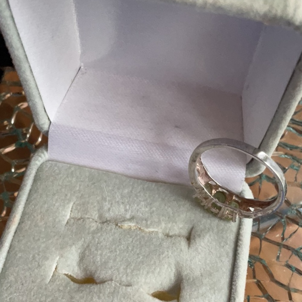 Peridot Ring - image 8
